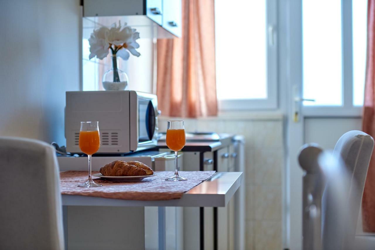 Studio Kristic, Cozy Studio With A Terrace Dubrovnik Buitenkant foto