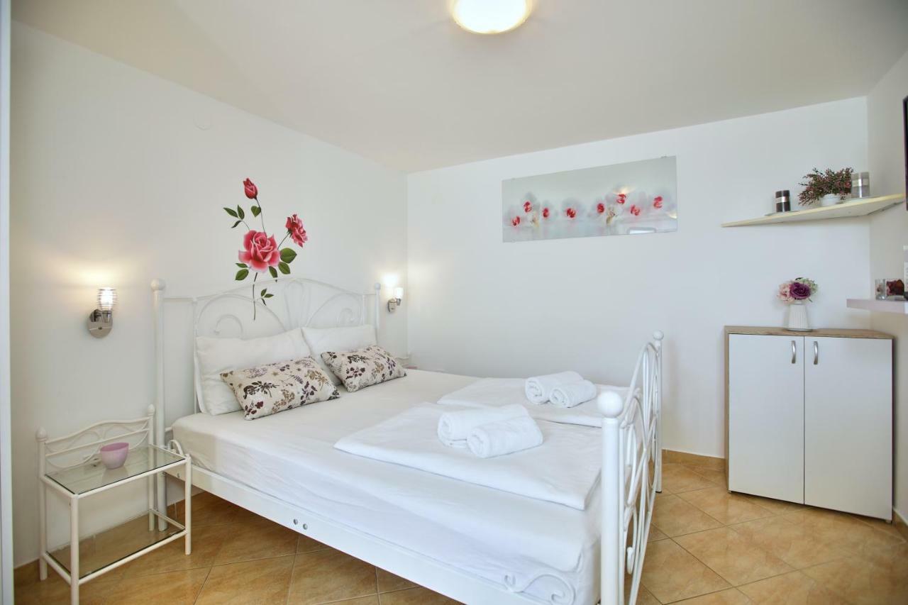 Studio Kristic, Cozy Studio With A Terrace Dubrovnik Buitenkant foto