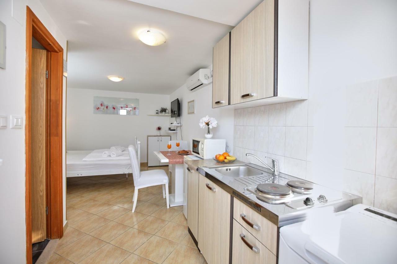 Studio Kristic, Cozy Studio With A Terrace Dubrovnik Buitenkant foto